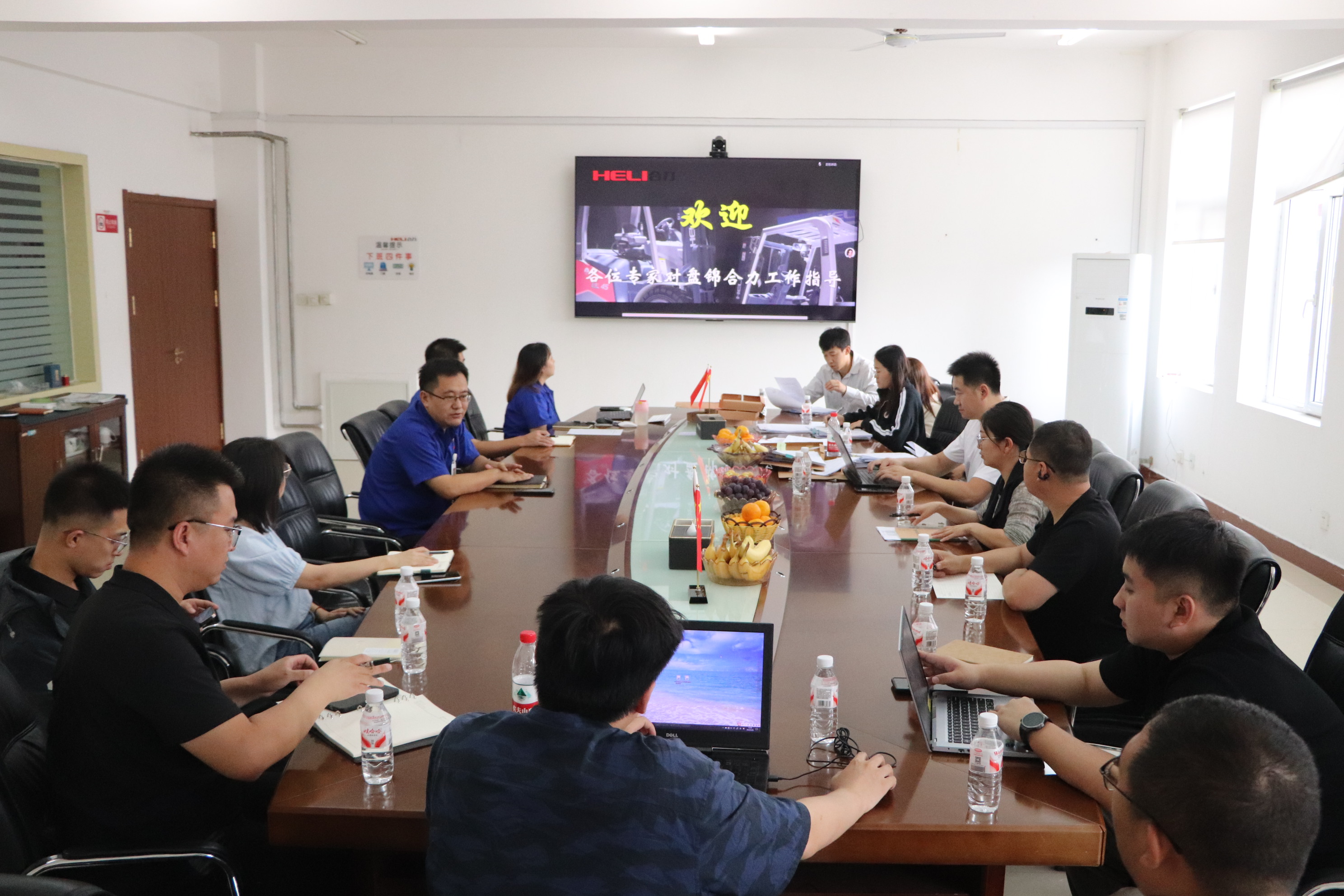 第三方專(zhuān)家評(píng)審現(xiàn)場(chǎng).JPG 第三方專(zhuān)家評(píng)審現(xiàn)場(chǎng).JPG